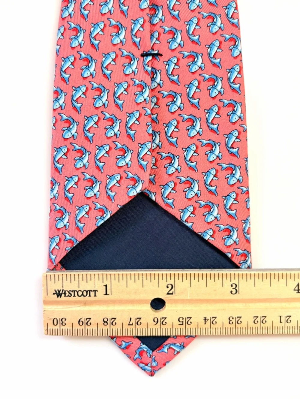 Boys Vineyard Vines Tie Trout Fish 100% Silk Preppy Tie USA Made Salmon Pink - Picture 5 of 5